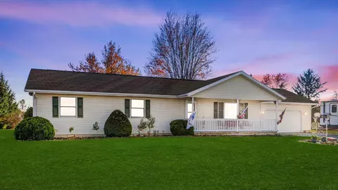 4711 E Cardinal Dr, Syracuse, IN 46567 photo 33