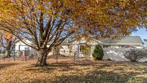 4711 E Cardinal Dr, Syracuse, IN 46567 photo 29