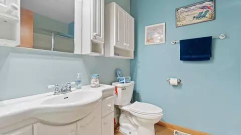 4711 E Cardinal Dr, Syracuse, IN 46567 photo 13