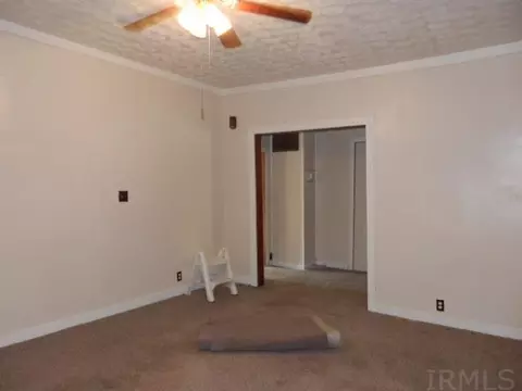 505 S Meridian Rd, Mitchell, IN 47446 photo 4