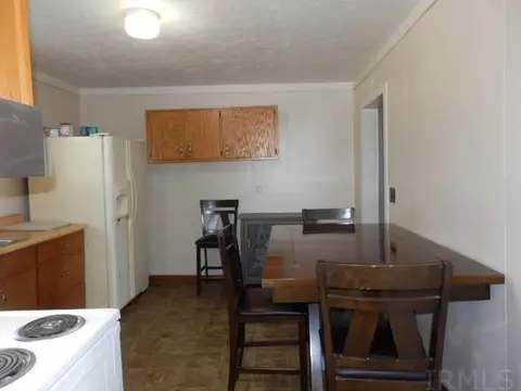 505 S Meridian Rd, Mitchell, IN 47446 photo 11