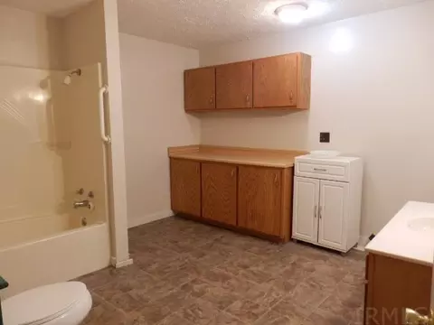 505 S Meridian Rd, Mitchell, IN 47446 photo 13