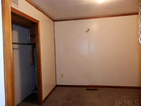 505 S Meridian Rd, Mitchell, IN 47446 photo 6