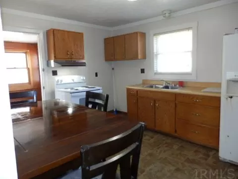 505 S Meridian Rd, Mitchell, IN 47446 photo 10