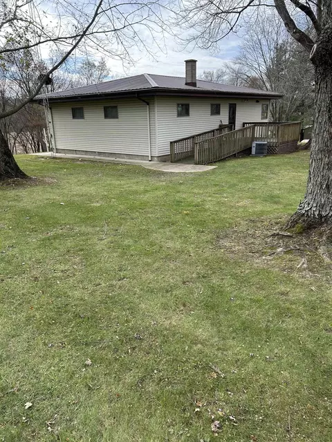 4606 E State Road 14, Claypool, IN 46510 photo 2