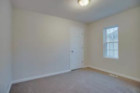 327 S St, Bedford, IN 47421 photo 17
