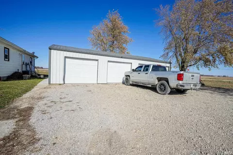 6685 N County Road 800 E, Forest, IN 46039 photo 24