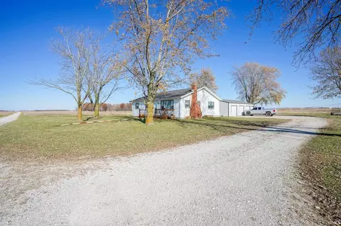 6685 N County Road 800 E, Forest, IN 46039 photo 25