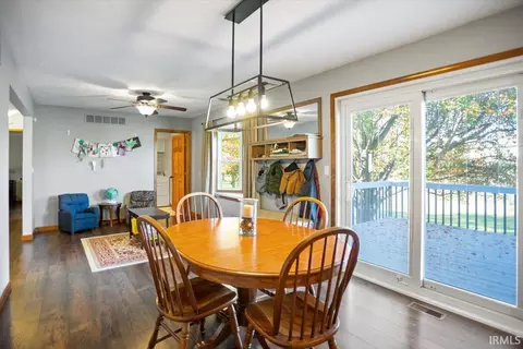 233 Daisy Ln, Jasper, IN 47546 photo 9
