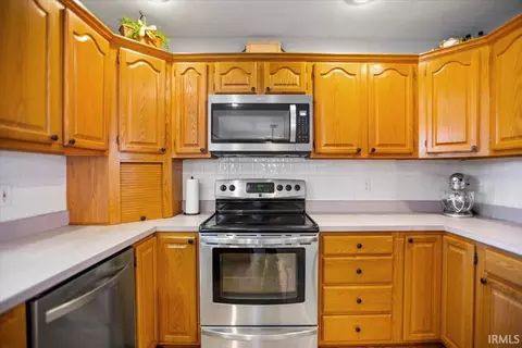 233 Daisy Ln, Jasper, IN 47546 photo 11