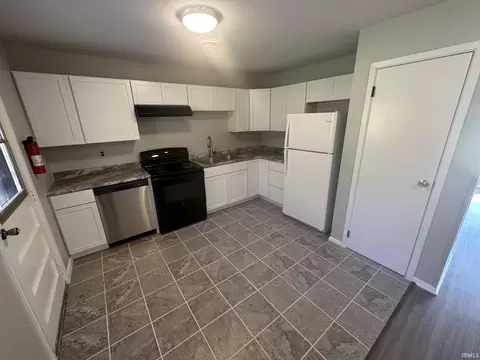 3361 N Valleyview Dr, Bloomington, IN 47404 photo 10