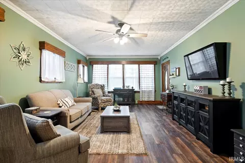326 E 5th St, Jasper, IN 47546 photo 6