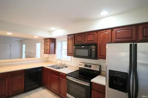 2772 E Bressingham Gdn Way, Bloomington, IN 47401 photo 15