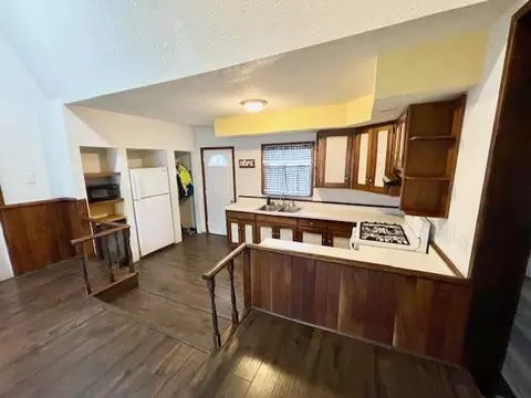 107 E Sunset Dr, Bourbon, IN 46504 photo 5