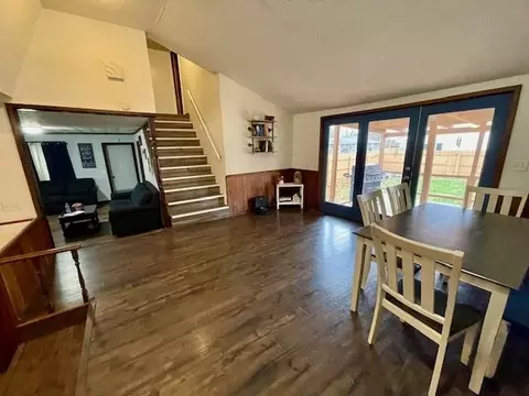 107 E Sunset Dr, Bourbon, IN 46504 photo 9