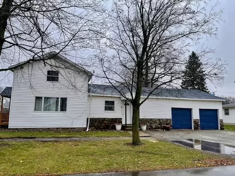 107 E Sunset Dr, Bourbon, IN 46504 photo 29