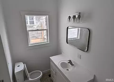 132 E 6th St, Peru, IN 46970 photo 18