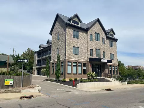 1115 N Walnut St, Bloomington, IN 47404