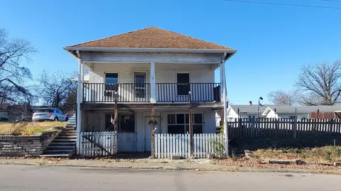 323 M St, Bedford, IN 47421 photo 1