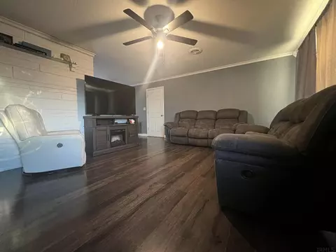 156 Pleasant View Dr, Mitchell, IN 47446 photo 4