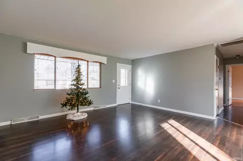 4023 W Stapleton Ave, Bloomington, IN 47403 photo 5