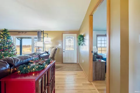 3379 E 900 S, Claypool, IN 46510 photo 7