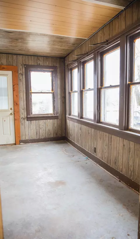 392 E Main St, Wabash, IN 46992 photo 14