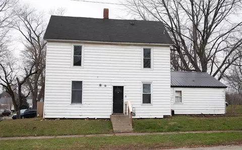 392 E Main St, Wabash, IN 46992 photo 3