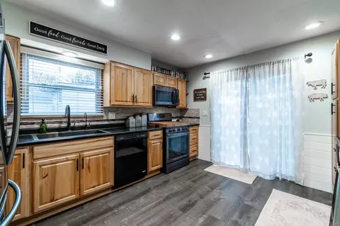 104 Gum St, Lagrange, IN 46761 photo 7