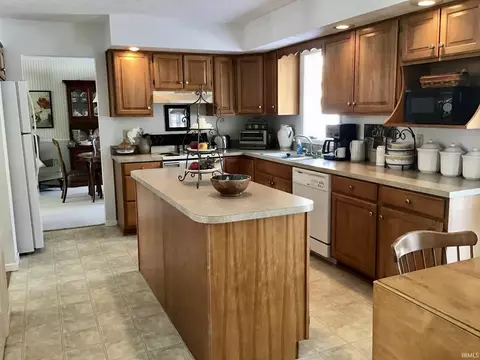 50618 Geranium Ct, Granger, IN 46530 photo 10