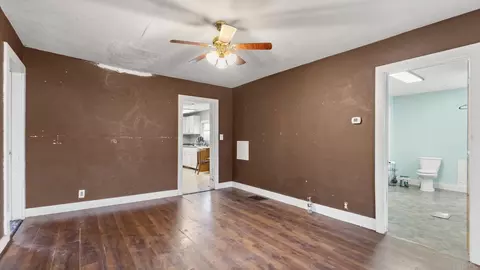 290 W Douglas St, Waterloo, IN 46793 photo 9