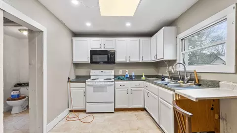 290 W Douglas St, Waterloo, IN 46793 photo 14