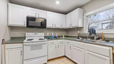 290 W Douglas St, Waterloo, IN 46793 photo 13