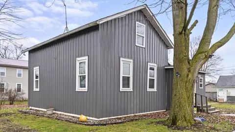 290 W Douglas St, Waterloo, IN 46793 photo 16