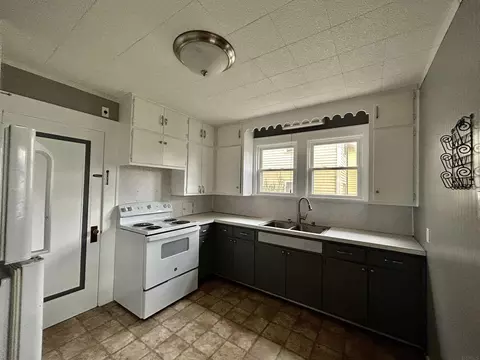 1010 E State Blvd, Fort Wayne, IN 46805 photo 12