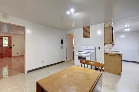 9798 W Gardner Rd, Bloomington, IN 47403 photo 11