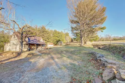 9798 W Gardner Rd, Bloomington, IN 47403 photo 4