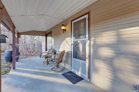 9798 W Gardner Rd, Bloomington, IN 47403 photo 5