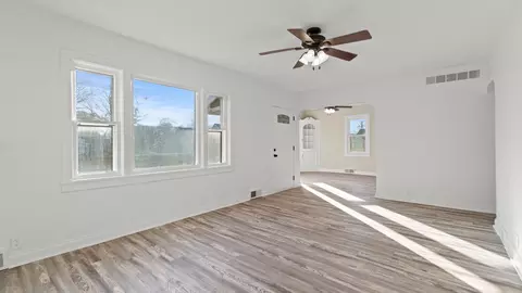 519 E Wiley St, Bluffton, IN 46714 photo 9