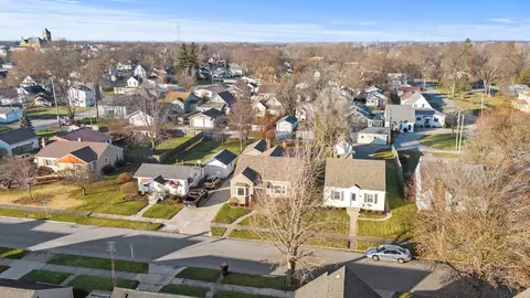 519 E Wiley St, Bluffton, IN 46714 photo 3