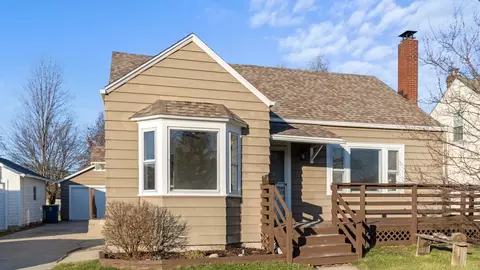519 E Wiley St, Bluffton, IN 46714 photo 1