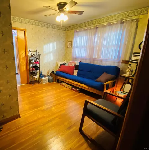 421 W Joy St, Bloomington, IN 47403 photo 12