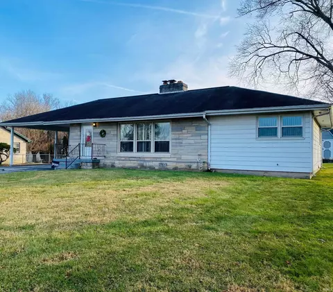 421 W Joy St, Bloomington, IN 47403 photo 3