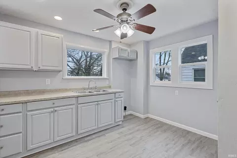 1306 Eclipse Pl, South Bend, IN 46628 photo 10