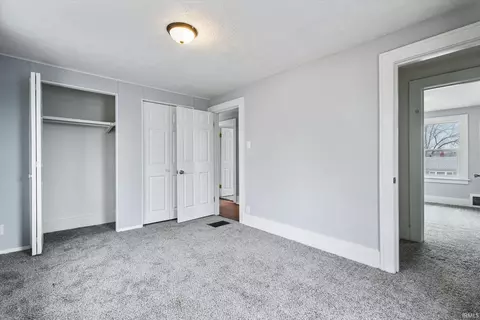 1306 Eclipse Pl, South Bend, IN 46628 photo 17