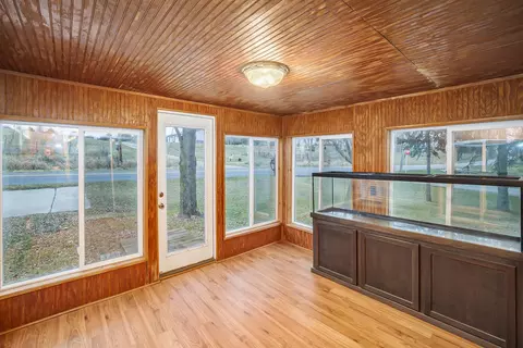 8378 E Hatchery Rd, Syracuse, IN 46567 photo 11