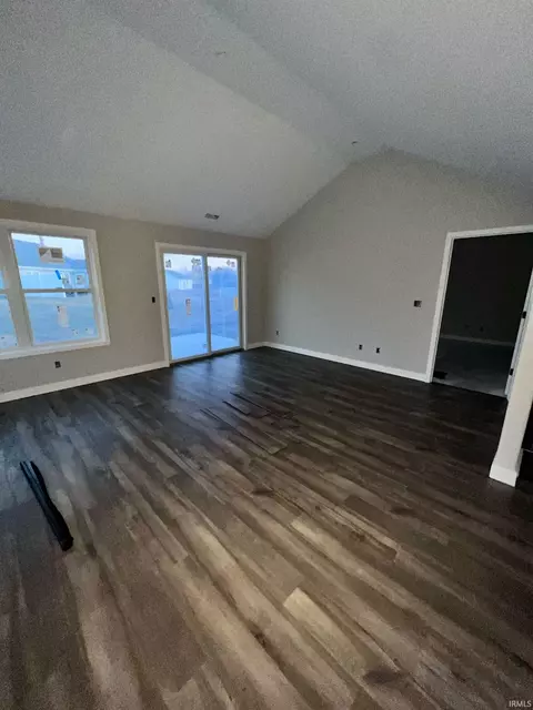 407 Gene Dr, Roanoke, IN 46783 photo 4