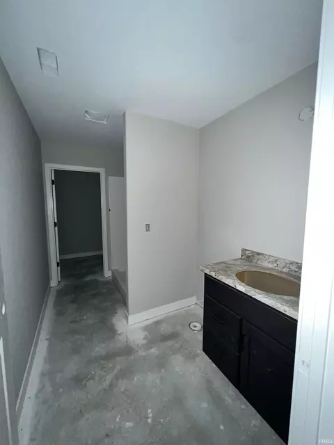 407 Gene Dr, Roanoke, IN 46783 photo 5