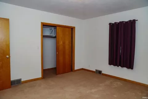 110 E 32nd St, Jasper, IN 47546 photo 9