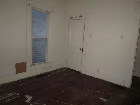 1019 W 3rd St, Marion, IN 46952 photo 6